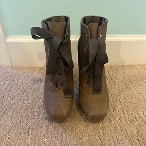 betsey johnson lace up boot heel